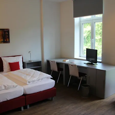 Haus Overbach 3*