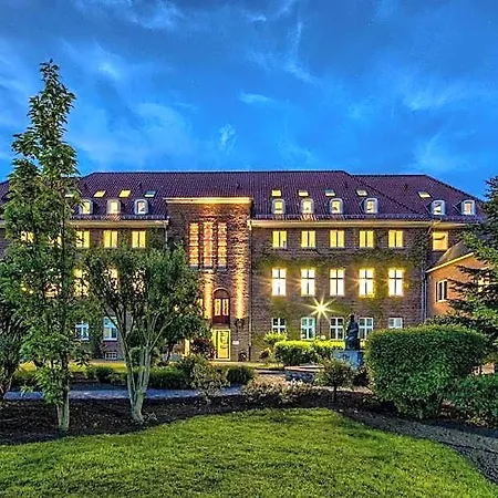 Hotel Haus Overbach 3*