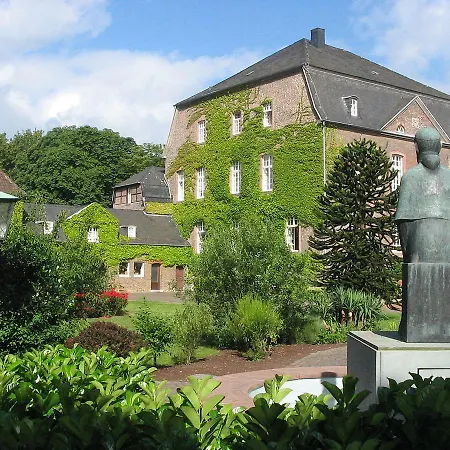 Szálloda Haus Overbach