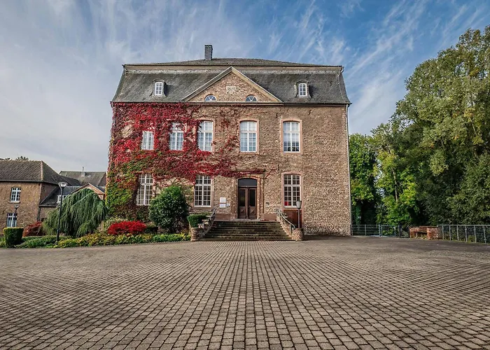 Haus Overbach ホテル ユーリッヒ