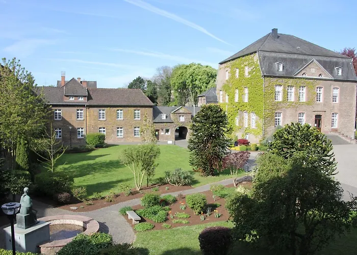 奥维巴赫酒店 酒店 3*